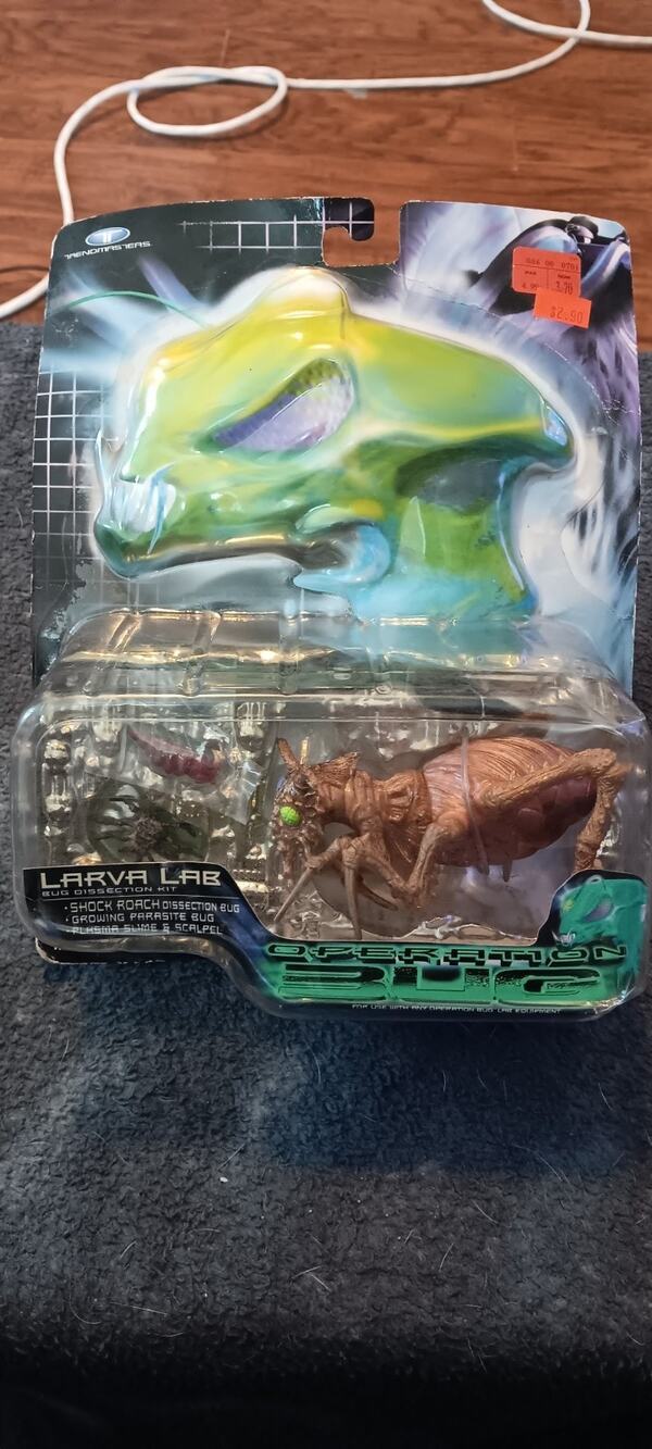 Operation Bug LARVA LAB Bug Dissection Kit Shock Roach 1999 New Sealed